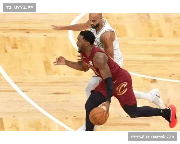 骑士不敌凯尔特人遭遇三连败,莫布里空砍27分14篮板